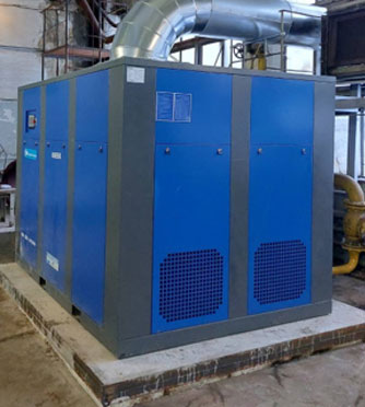 La livraison du compresseur AIRERA PM-VSD 250KW@100PSI AGCD production de ciment